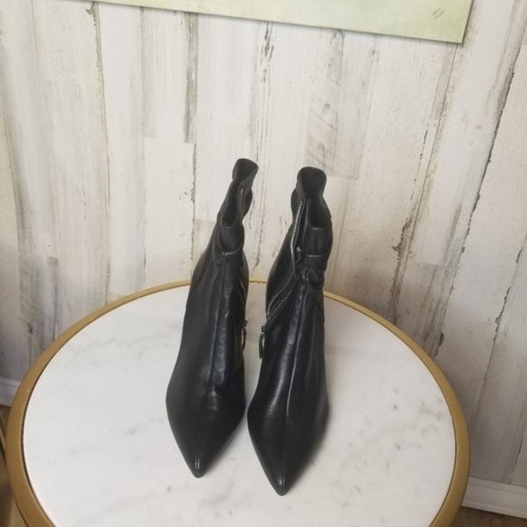 Bella Vita Danielle Booties Black Leather Slouch - Picture 3 of 6